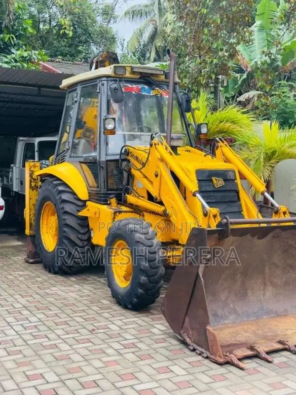 JCB 3CX 1996 Heavy-Duty (Used)
