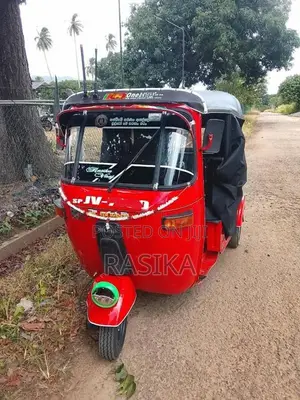 Bajaj 2 Stroke 2005 Three Wheel (Used)
