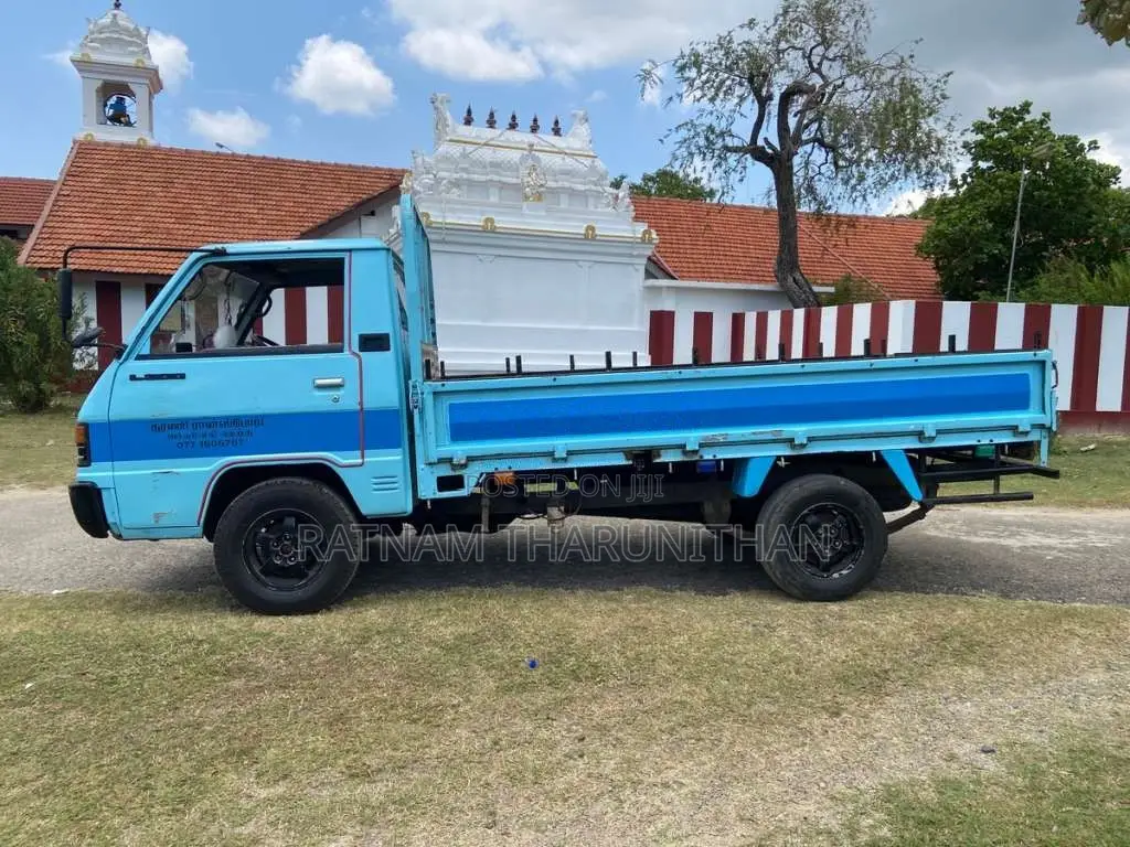 Mitsubishi L300 1980 Lorry (Used)