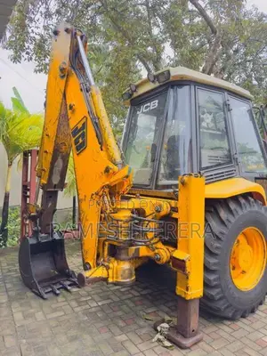 JCB 3CX 1996 Heavy-Duty (Used)