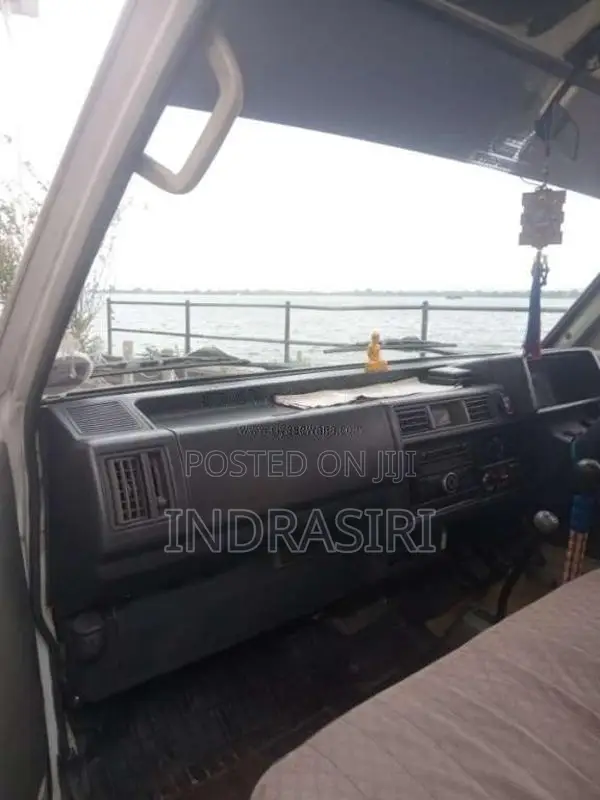 Nissan Vanette 1996 Van (Used)
