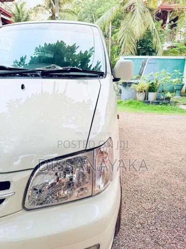 Toyota TownAce Noah 1999 Van (Used)
