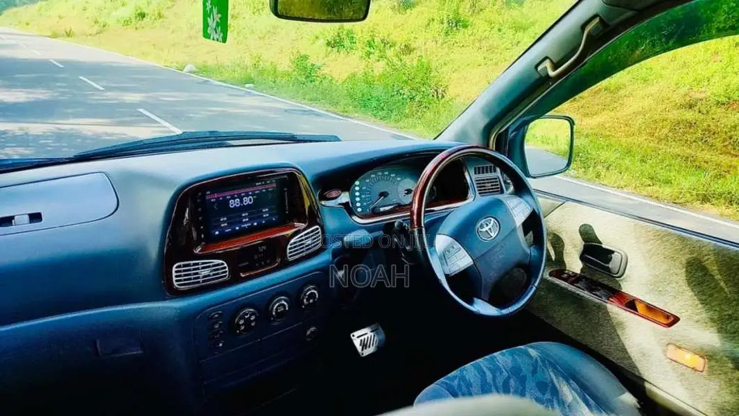 Toyota TownAce Noah KR42 3c 1999 Van (Used)