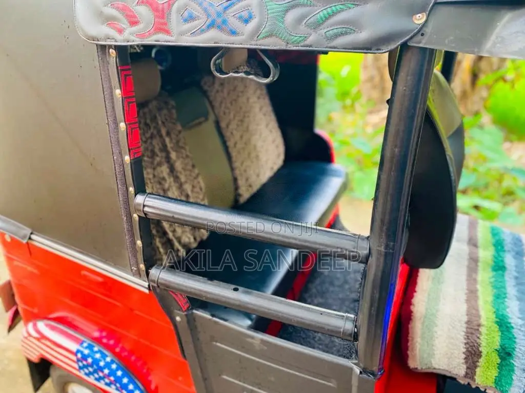 Bajaj RE 4 Stroke 2017 Three Wheel Unregistered (Recondition)
