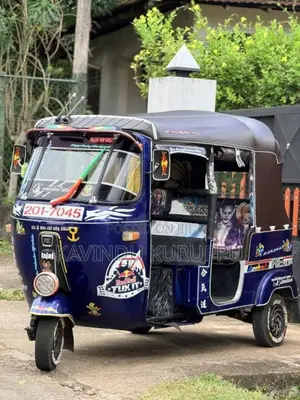 Bajaj 2 stroke 1995 Three Wheel (Used)