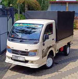 Tata Dimo Batta 2017 Lorry (Used)