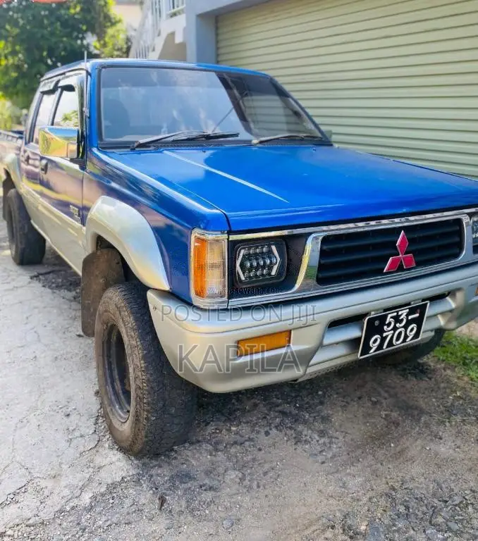 Mitsubishi L200 4WD 1994 Pickup (Used)