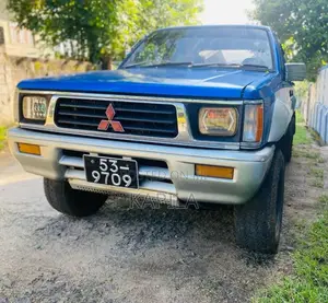 Mitsubishi L200 4WD 1994 Pickup (Used)