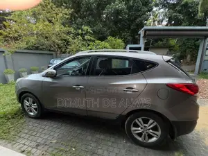 Hyundai Tucson 2012 SUV (Used)