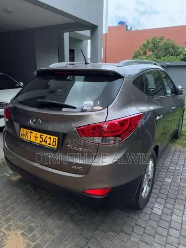 Hyundai Tucson 2012 SUV (Used)