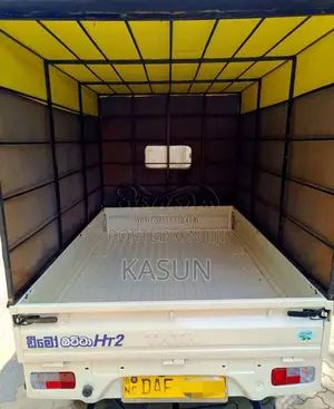 Tata Dimo Batta 2017 Lorry (Used)
