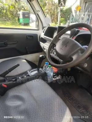 Mitsubishi MiniCab 2016 Lorry (Used)