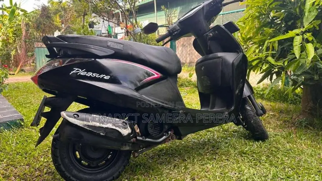 Hero Pleasure 2014 Motorbike (Used)