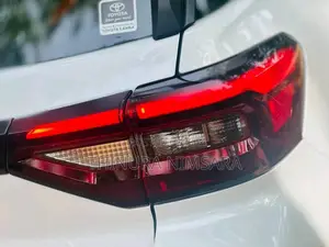 Toyota Raize 2025 SUV (Used)