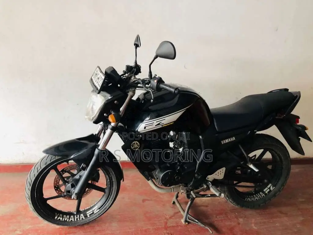 Yamaha FZ 2013 Motorbike (Used)