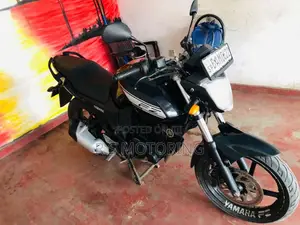 Yamaha FZ 2013 Motorbike (Used)