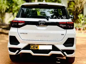 Toyota Raize 2025 SUV (Used)