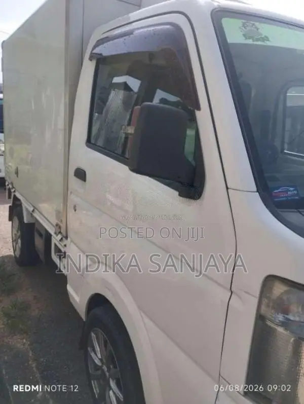 Mitsubishi MiniCab 2016 Lorry (Used)