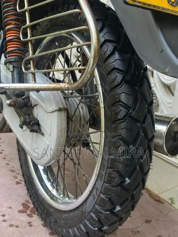 Bajaj CT-100 2014 Motorbike (Used)