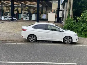 Honda Grace 2015 Car (Used)