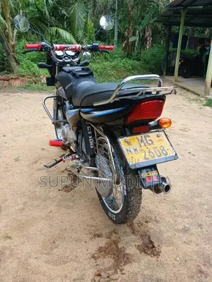 Bajaj CT-100 2005 Motorbike (Used)