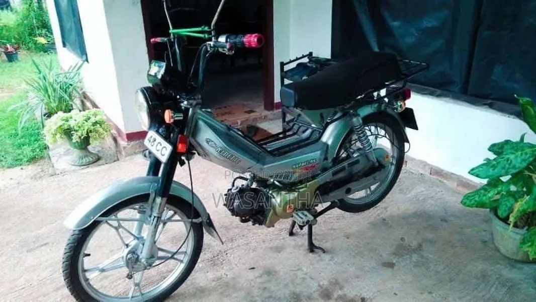 Kinetic Safari 2007 motorcycle (Used)