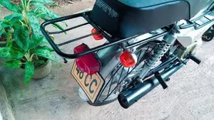 Kinetic Safari 2007 motorcycle (Used)