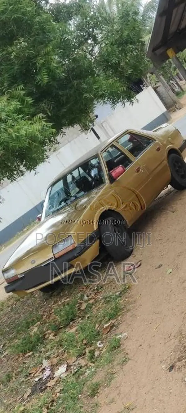 Ford Saloon 1984 Car (Used)