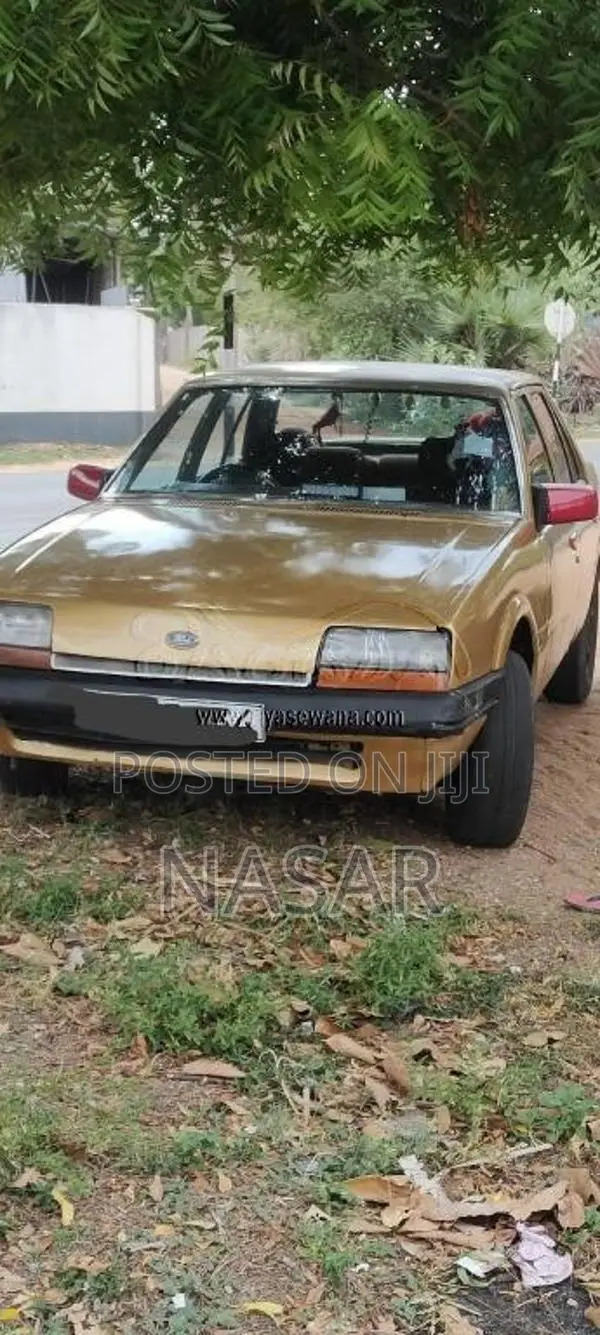 Ford Saloon 1984 Car (Used)