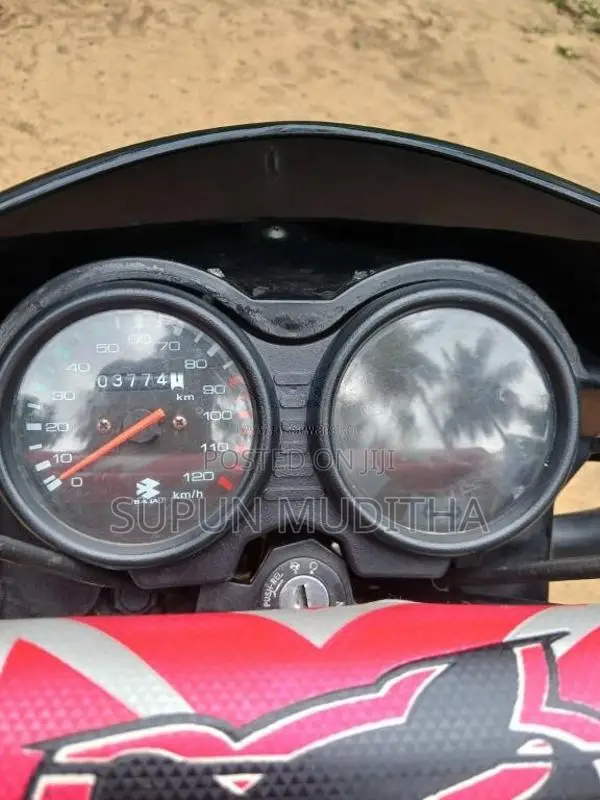 Bajaj CT-100 2005 Motorbike (Used)