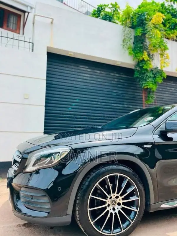 Mercedes-Benz GLA180 AMG Line 2018 SUV (Used)