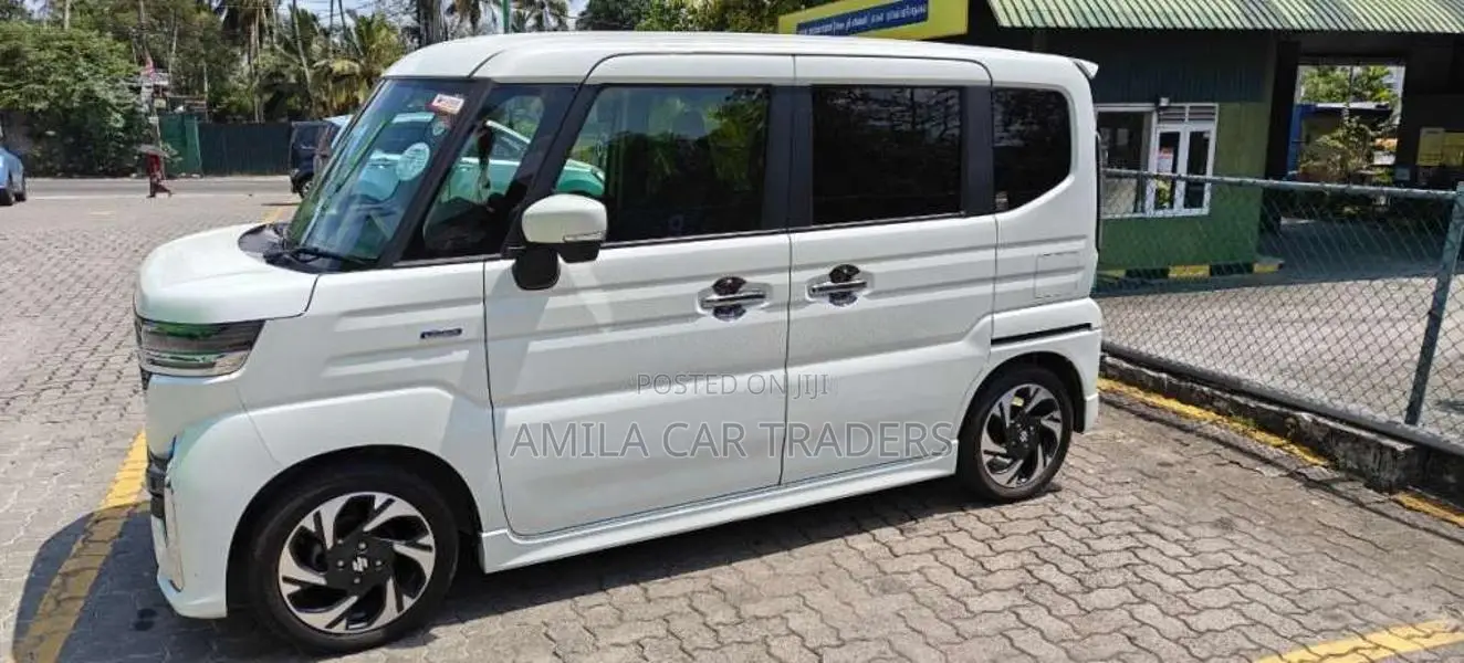 Suzuki Spacia Custom Xs 2023 Car (Used)