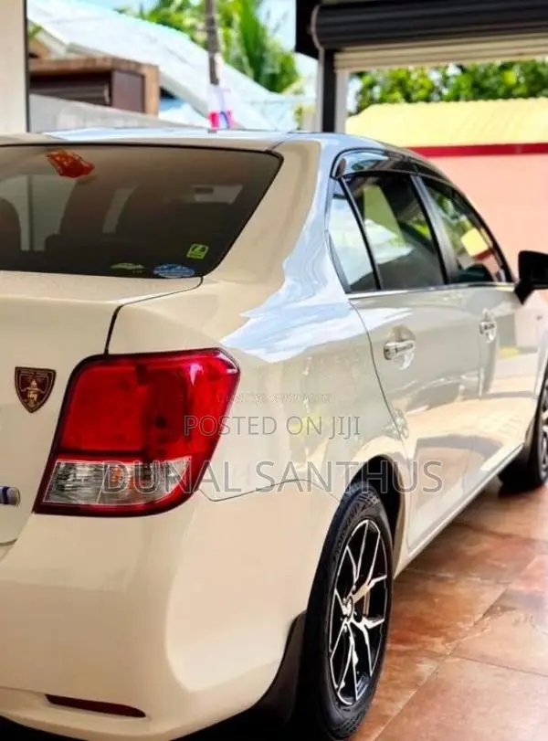 Toyota Axio G Grade 2013 Car (Used)