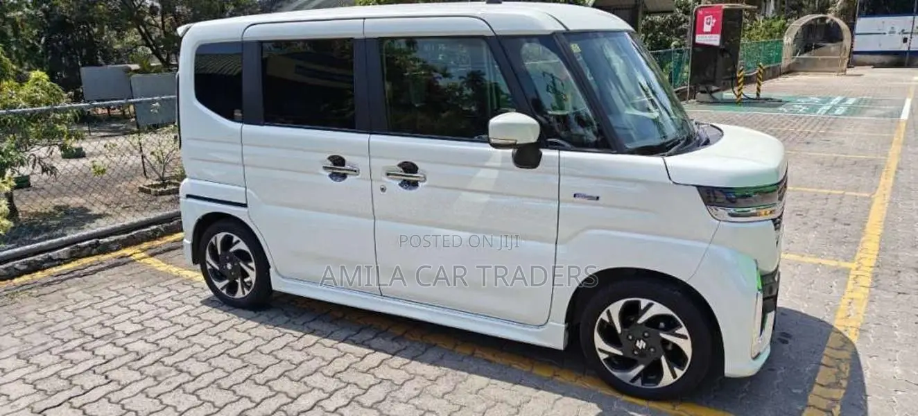 Suzuki Spacia Custom Xs 2023 Car (Used)
