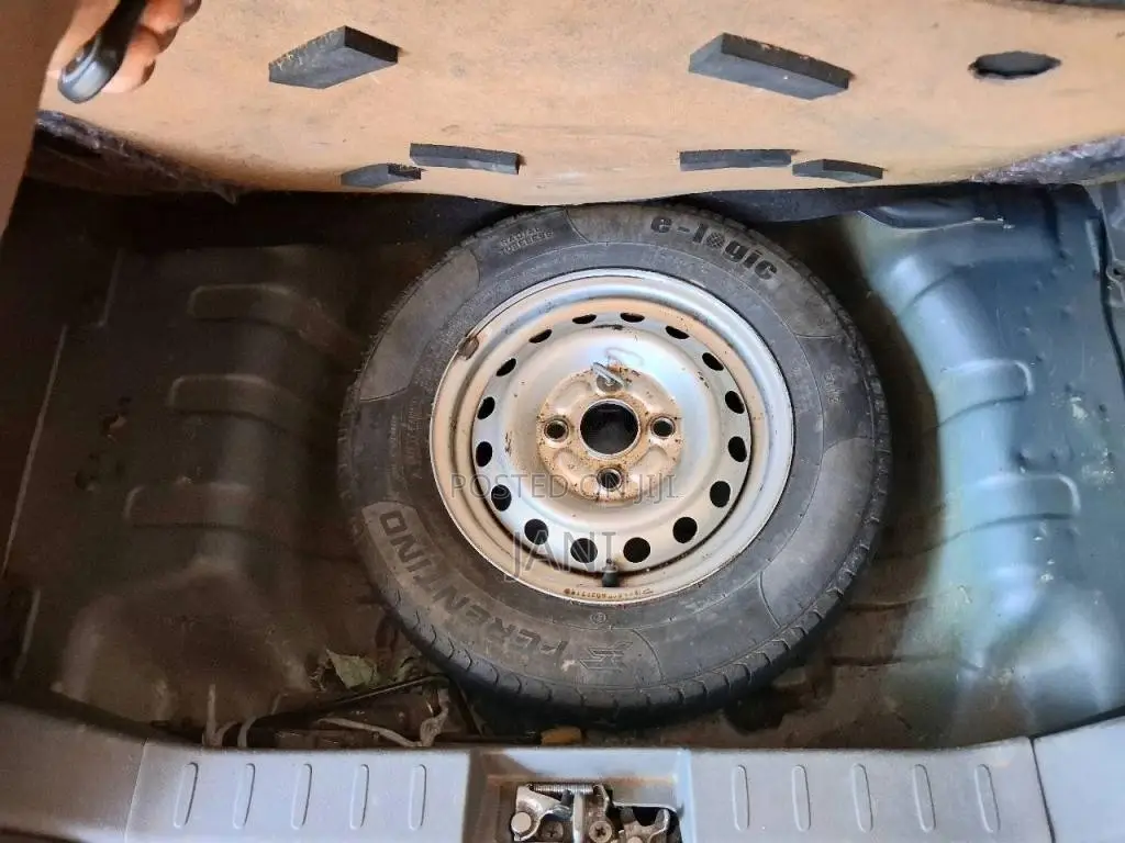 Suzuki Alto 2015 Car (Used)