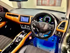 Honda Vezel Z Grade 2015 SUV (Used)