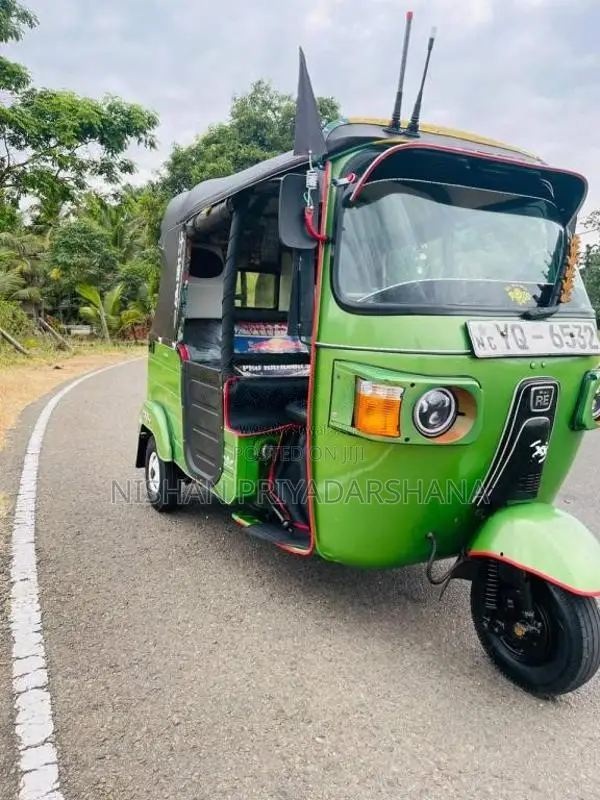 Bajaj Re 2011 Three Wheel (Used)
