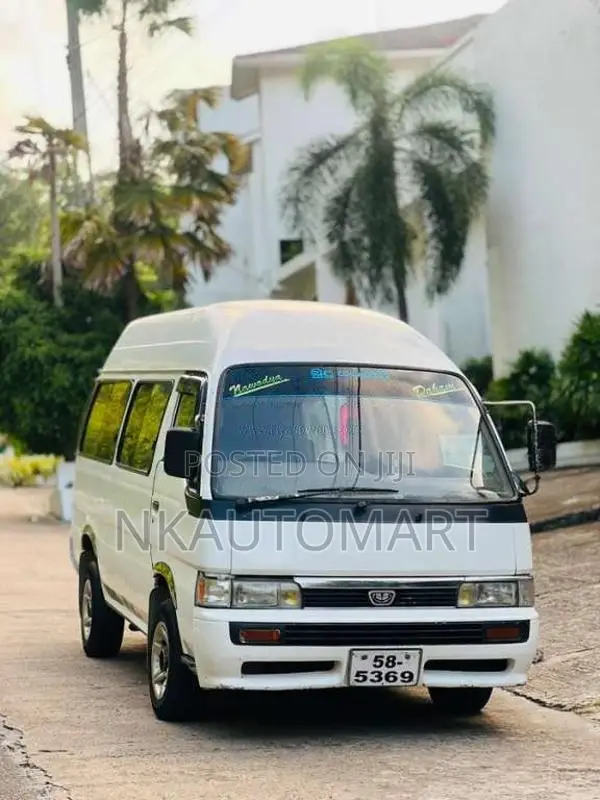 Nissan Caravan 1992 Van (Used)