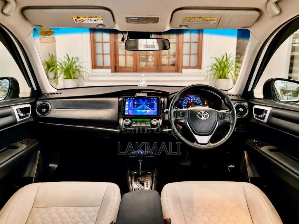 Toyota Axio G Grade 2017 Car (Used)