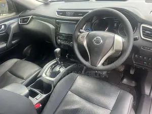 Nissan X-Trail PREMIUM EDITION 2016 SUV (Used)
