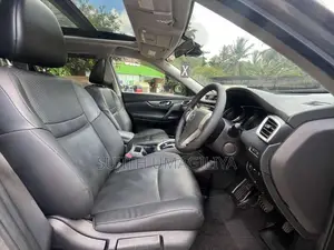 Nissan X-Trail PREMIUM EDITION 2016 SUV (Used)