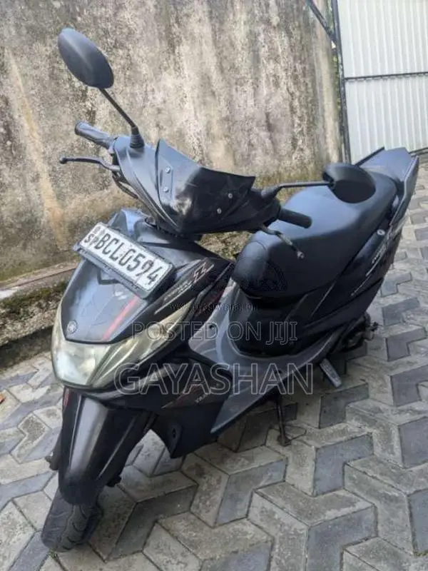 Yamaha Ray ZR 2015 Motorbike (Used)