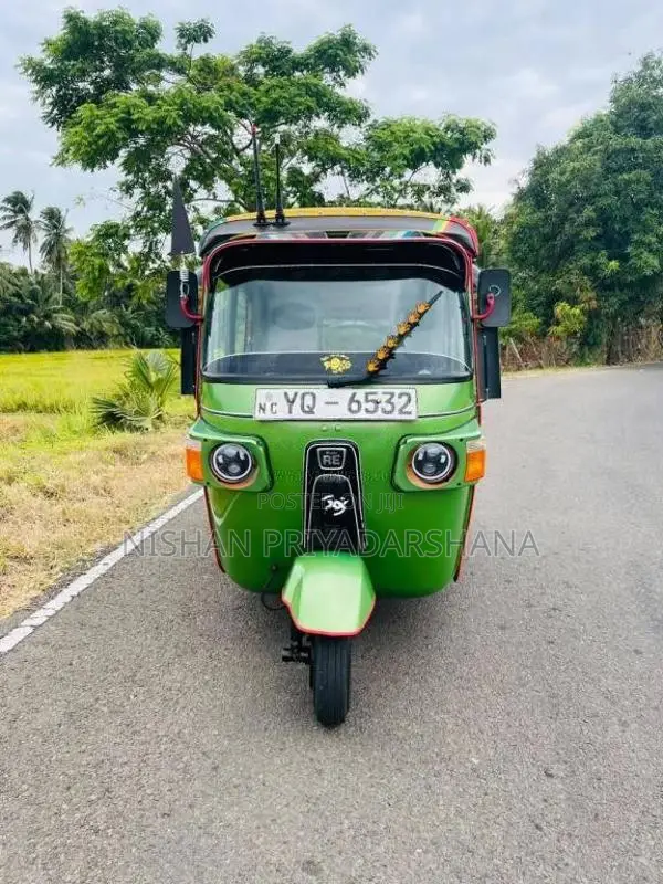 Bajaj Re 2011 Three Wheel (Used)