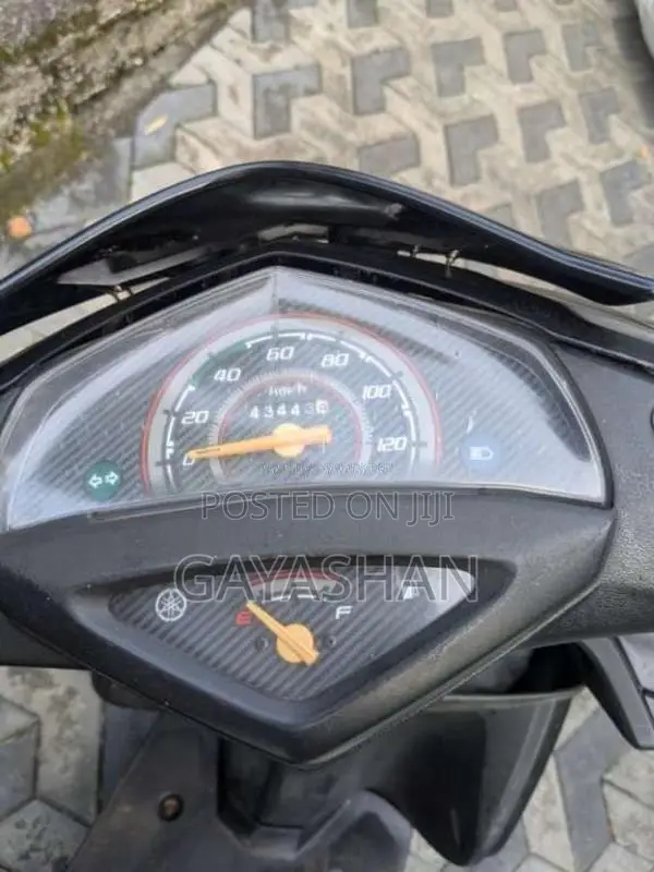 Yamaha Ray ZR 2015 Motorbike (Used)
