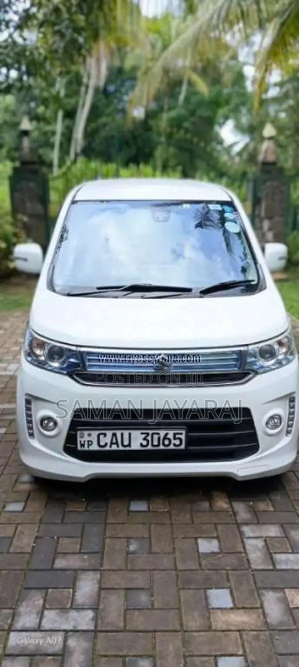 Suzuki Wagon R Sitting 2015 Car (Used)