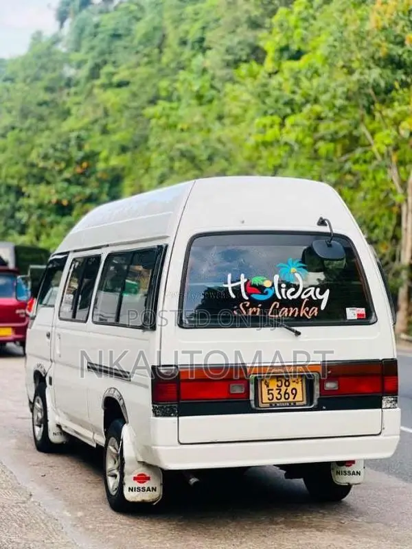 Nissan Caravan 1992 Van (Used)