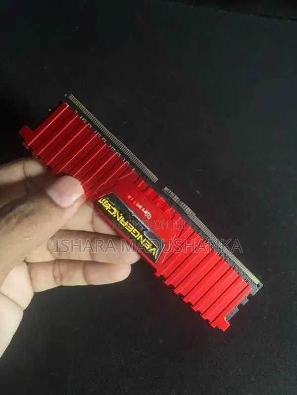 Corsair DDR4 8GB Ram