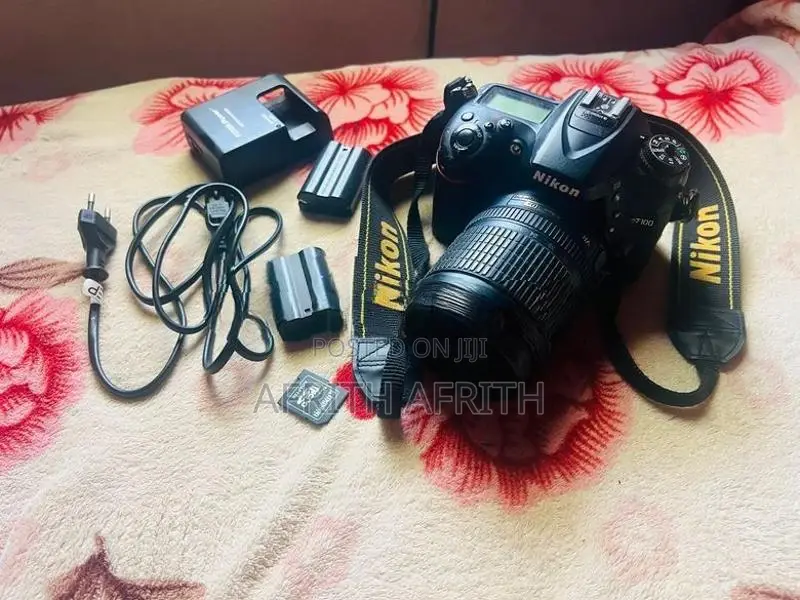 Nikon D7100 DSLR