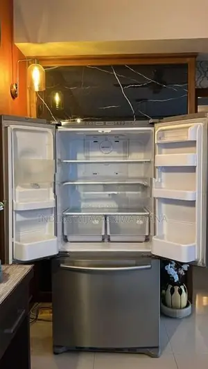 Large 03 Doors Fridge