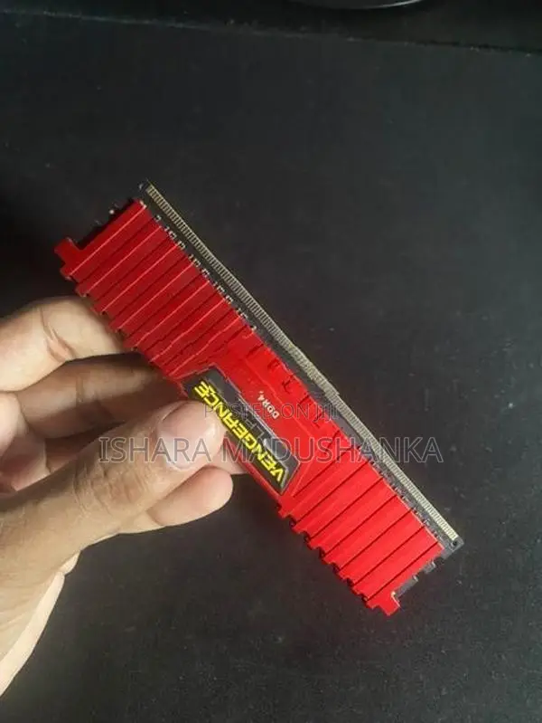 Corsair DDR4 8GB Ram